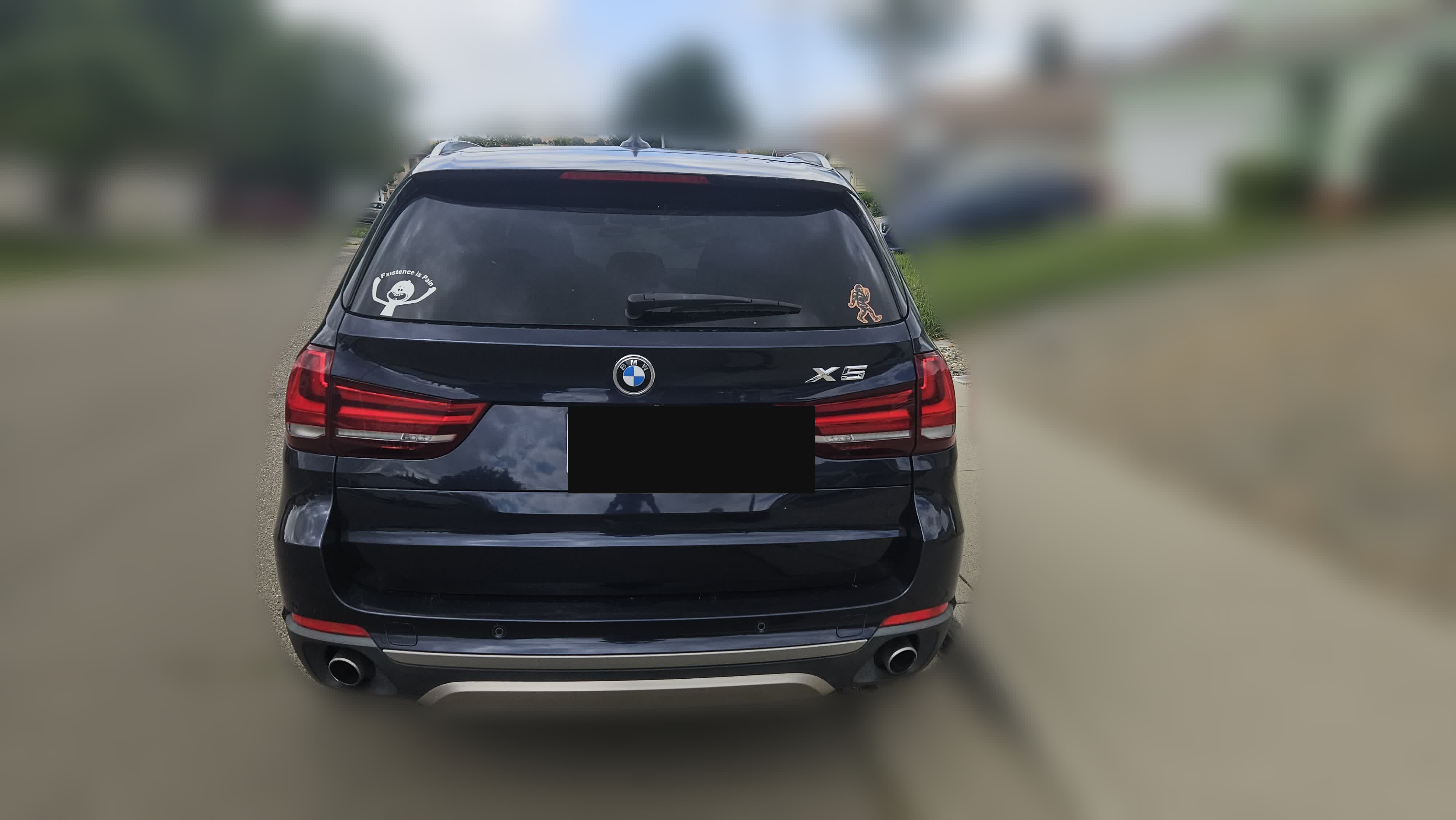 2015 BMW X5 sDrive35i — rear view